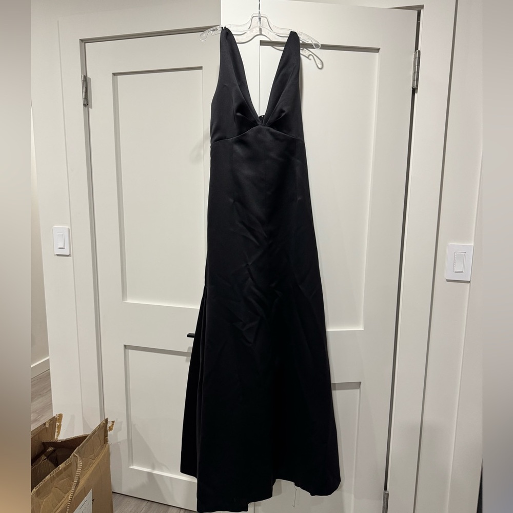 Black Satin Vera Wang bridesmaid dress, size 4, worn once